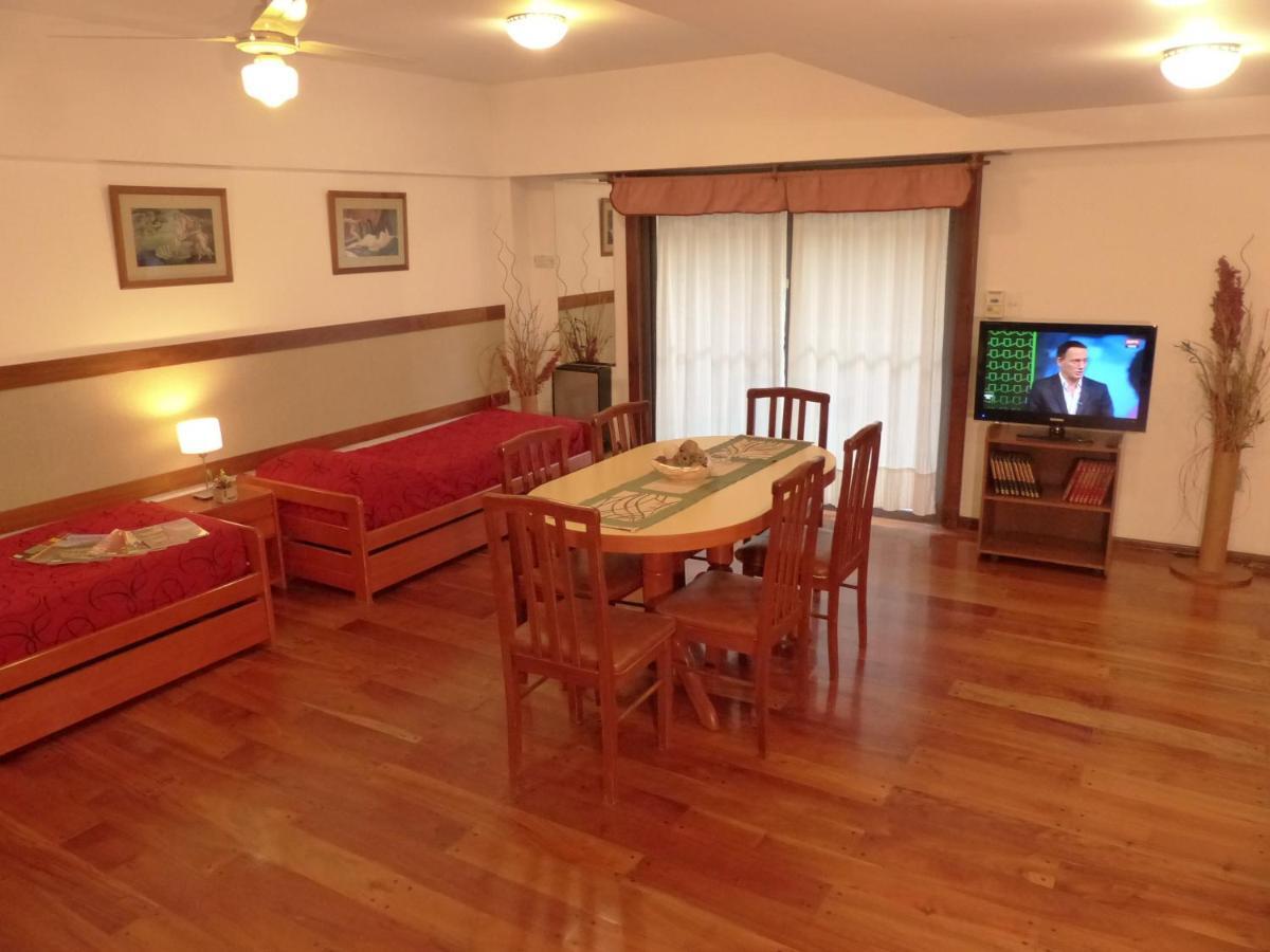 Family Apartahotel 3*